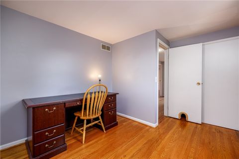 Tiny photo for 10 Buttonwood Circle, Perinton, NY 14450 (MLS # R1647095)