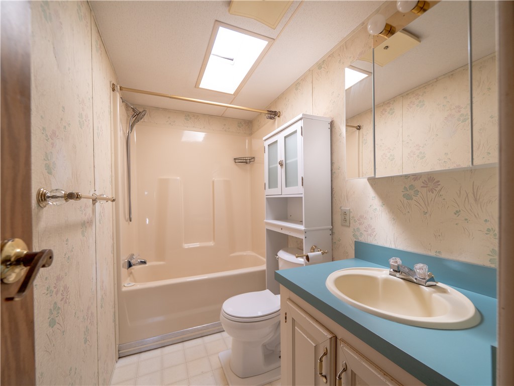 34 Harper Parkway Pkwy, Avon, New York image 18