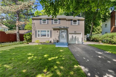 Photo of 15 De Mallie Street, Rochester, NY 14610 (MLS # R1680596)