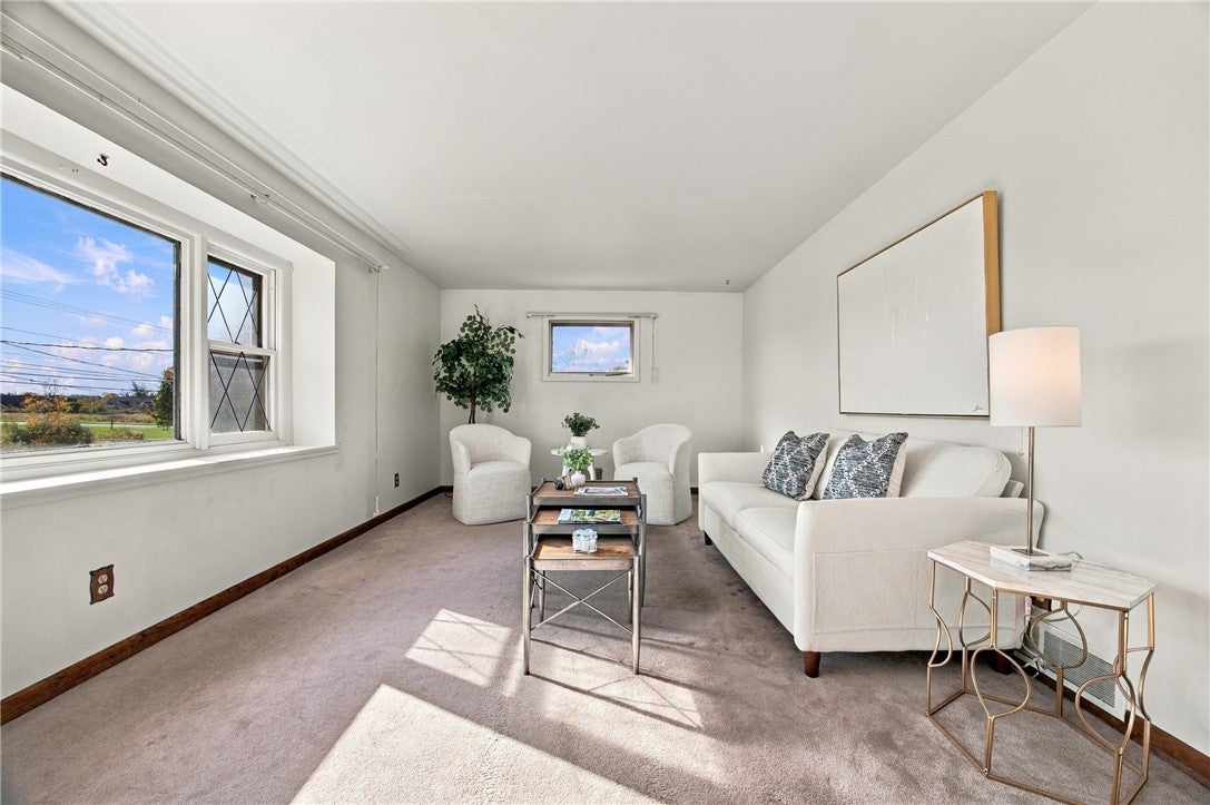 712 Paul Road