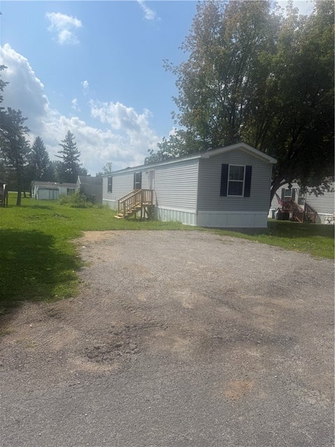 Mobile Home For Sale - 7235 Telephone Road #9 Rd<br/> Pavilion, NY 14482