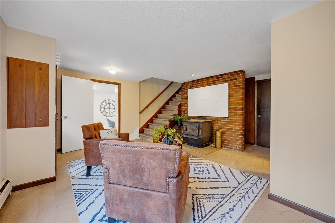 554 Helendale Rd Road