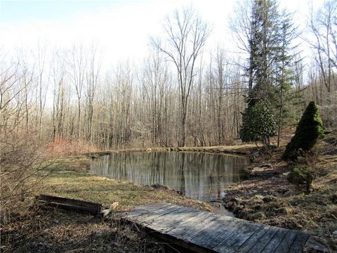 Tiny photo for 3 Maegers Road, Middletown, NY 12438 (MLS # R1655429)