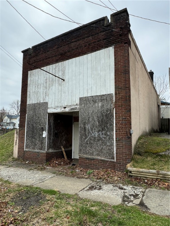 616-618 S Main Street
