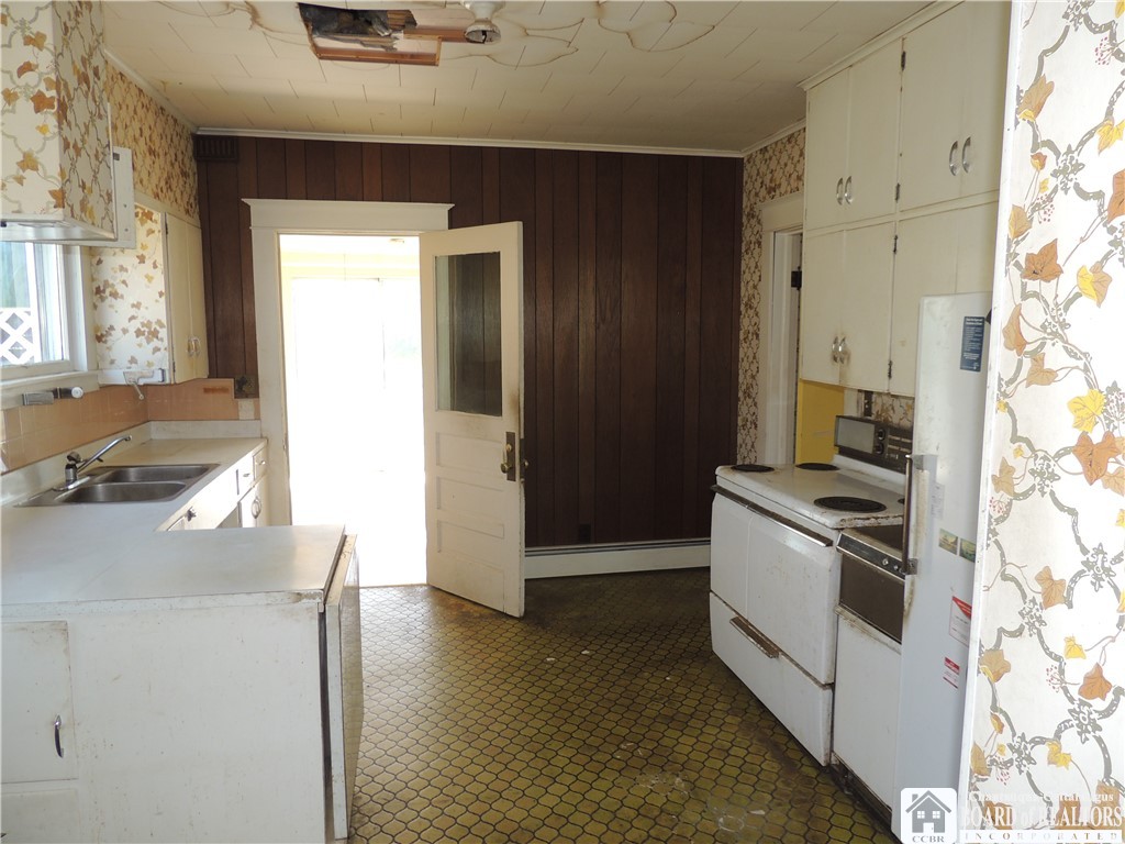 5465 E Lake Road, Chautauqua, New York image 30