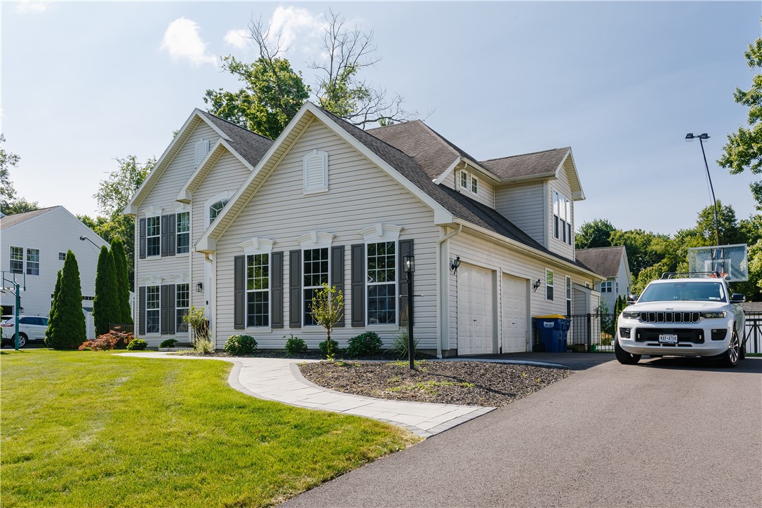 521 Deer Haven Drive, Webster, New York image 2