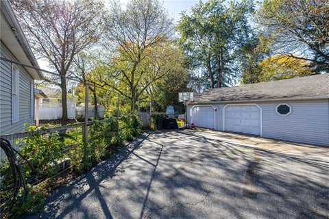 Tiny photo for 55 W Craig Hill Drive, Greece, NY 14626 (MLS # R1722637)