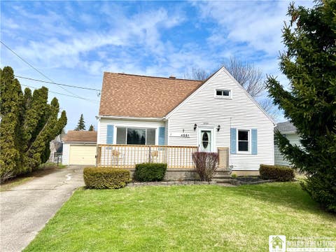 Photo for 4551 Windsor