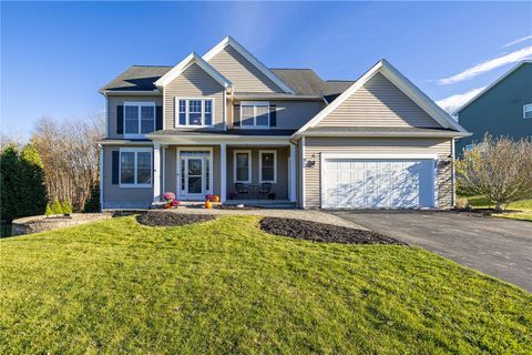 Photo of 40 Copper Beech, Perinton, NY 14450 (MLS # R1649133)