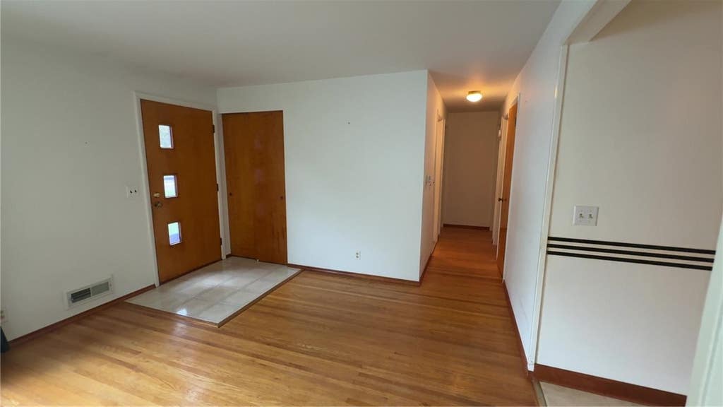 Photo of 260 Ripplewood Drive, Greece, NY 14616 (MLS # R1710191)