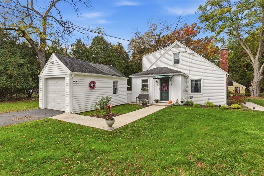 323 Embury Road