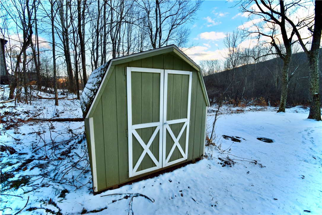 1949 Upper Meeker Hollow Road, Roxbury, New York image 33