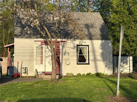 MLS: R1603952
