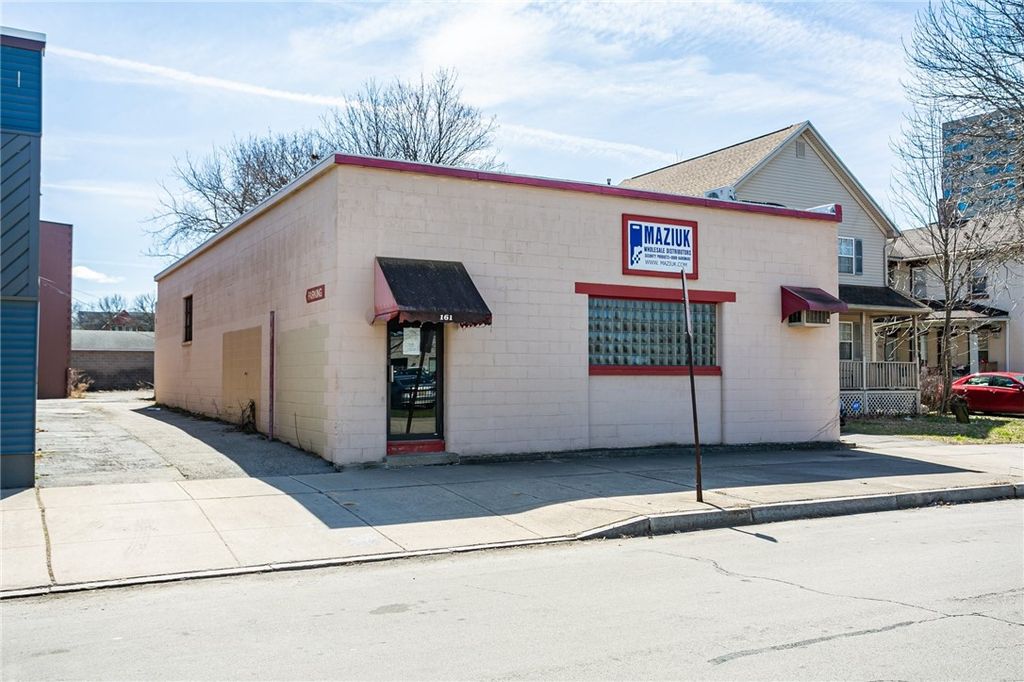 Photo of 161 Comfort Street, Rochester, NY 14620 (MLS # R1609155)