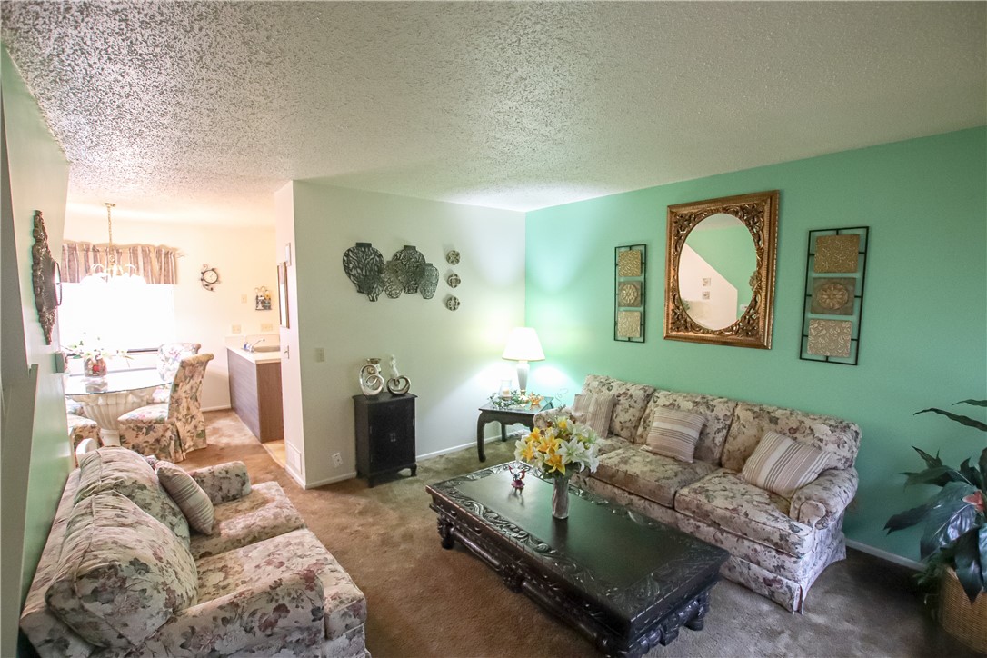 672 Surrey Hill Way, Henrietta, New York image 2