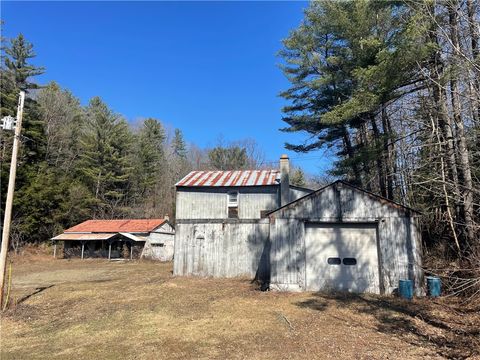 MLS: R1594630