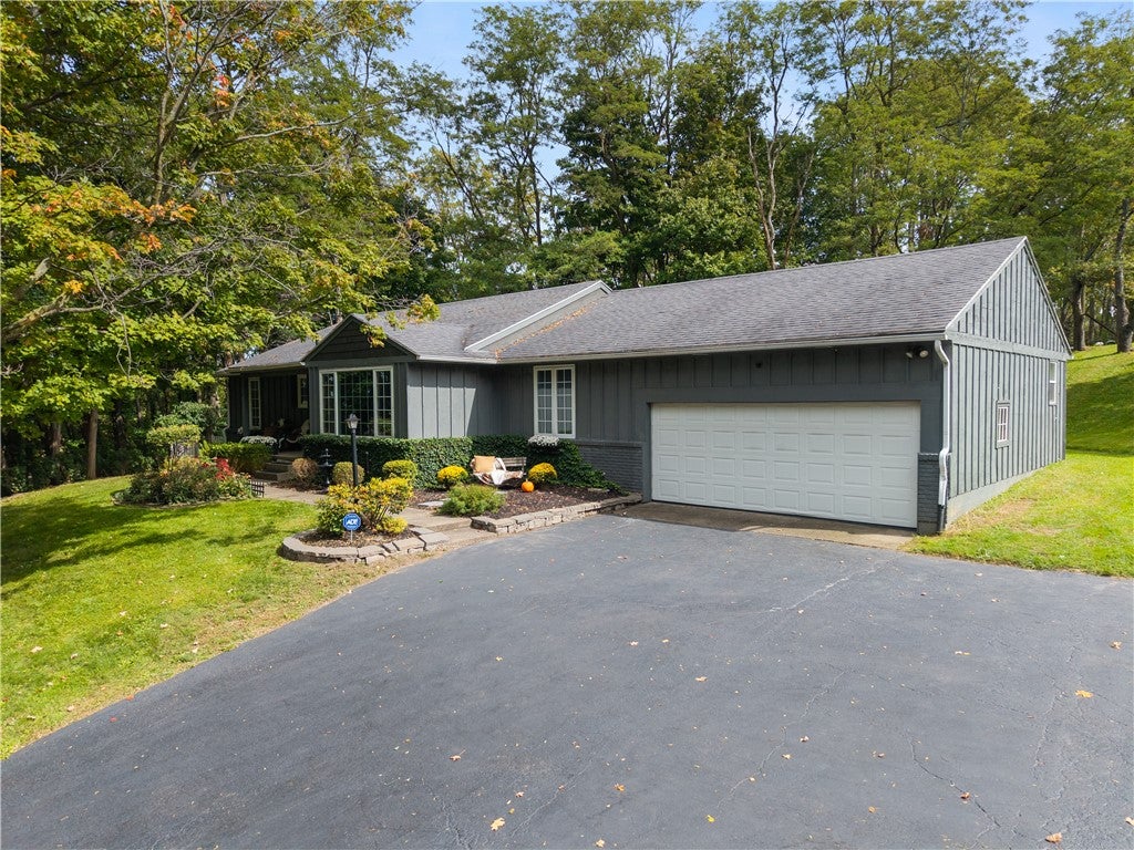 5441 Holtz Road