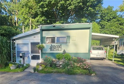 36 Patio Drive Penfield NY 14625