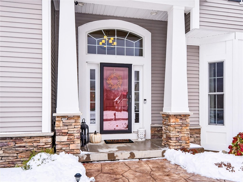 7608 Lake Meadow Drive