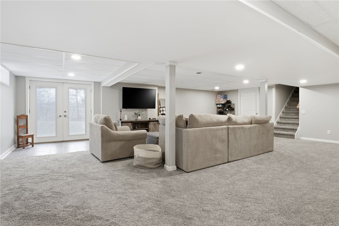 386 White Springs Road