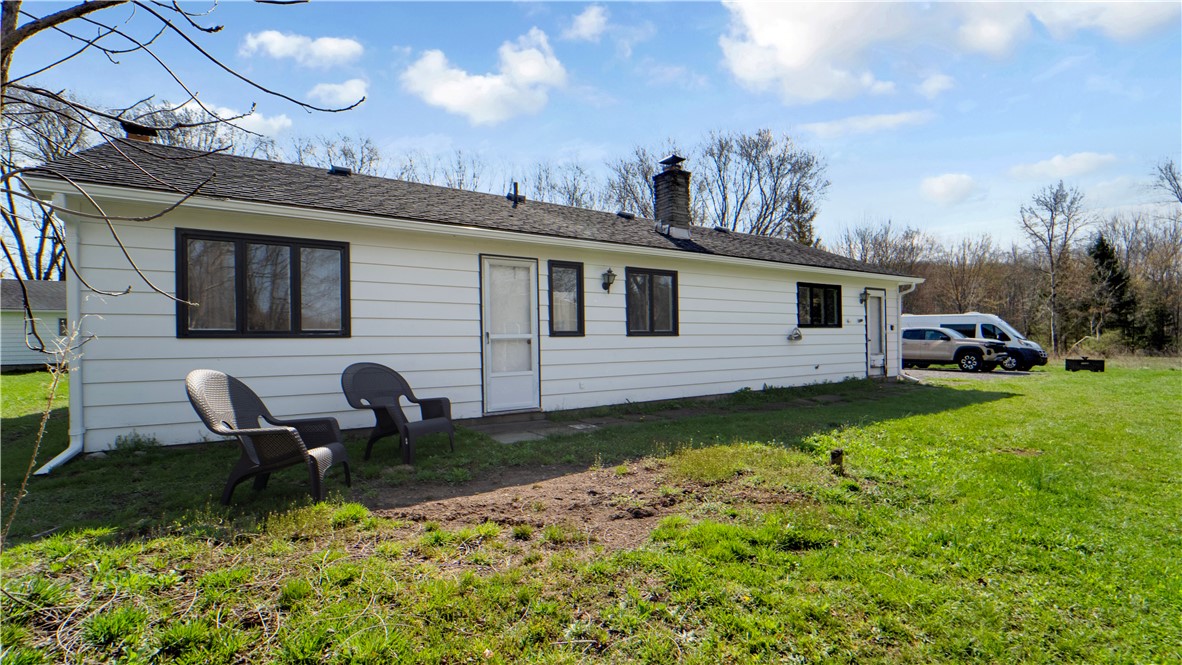 1983 Gloria Drive, Penfield, New York image 5