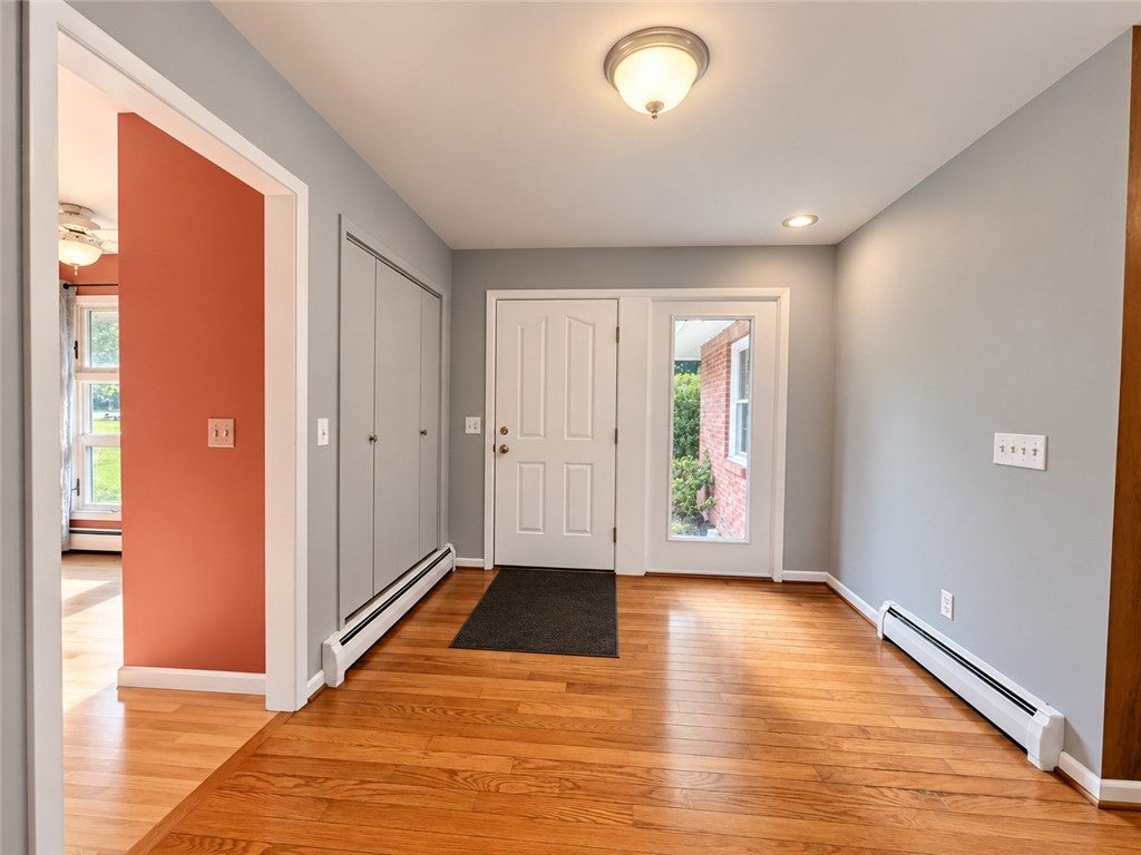 29 Rollingwood Dr