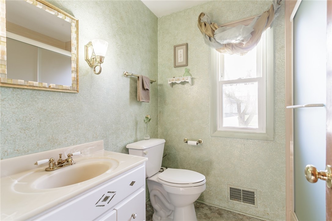 42 Campfire Road, Henrietta, New York image 18