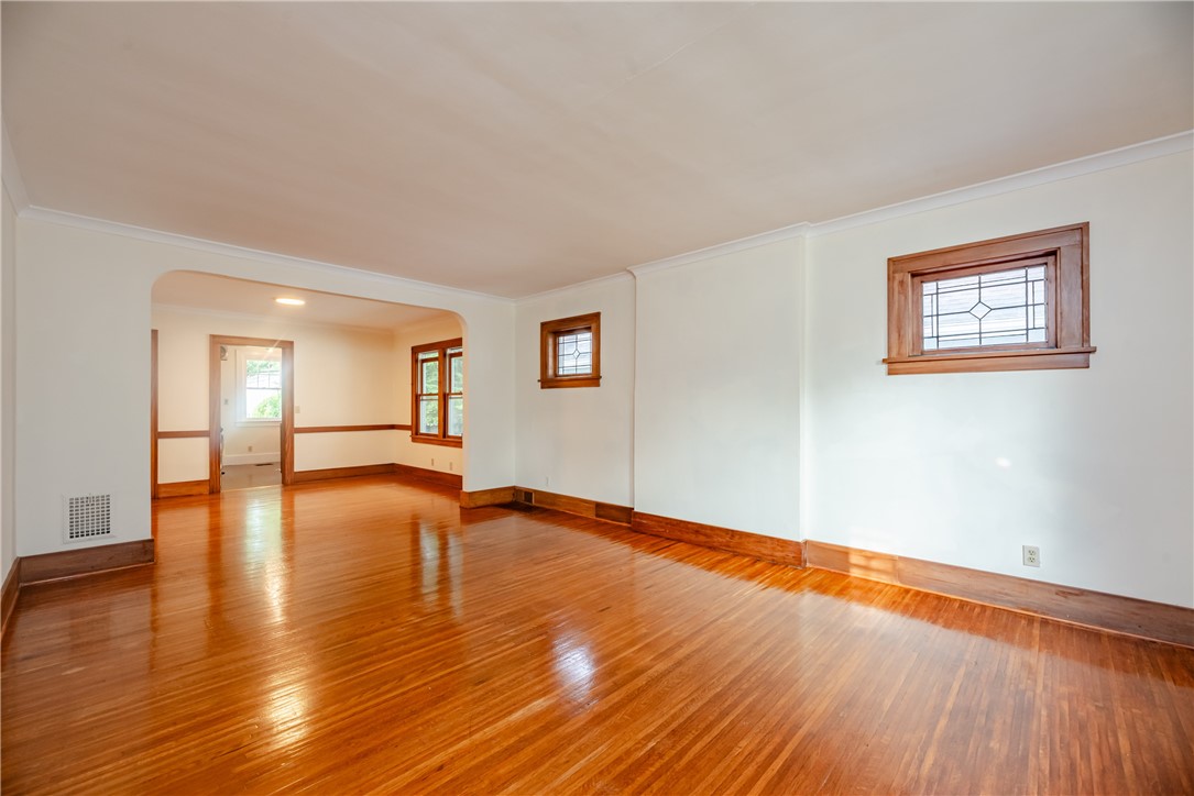 Search Properties 3 83 raleigh street