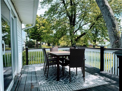Tiny photo for 26 Hillary Dr DR, Chili, NY 14624 (MLS # R1684971)