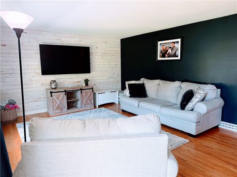 Tiny photo for 26 Hillary Dr DR, Chili, NY 14624 (MLS # R1684971)