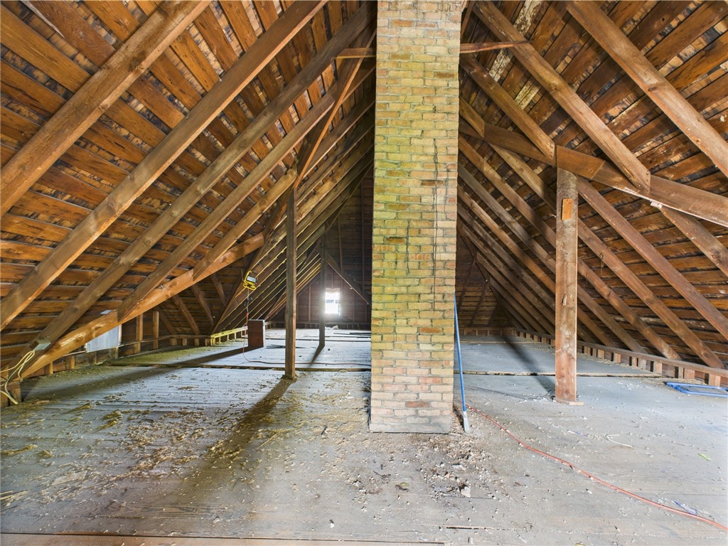138 Curtis Place, Auburn, New York image 33