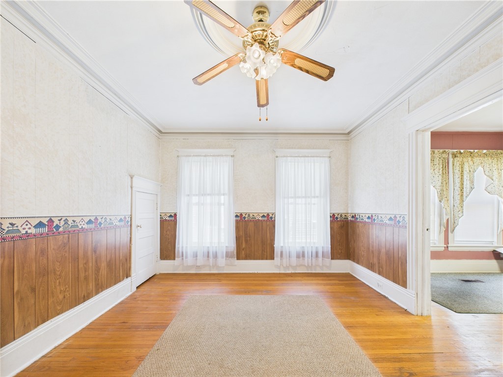 138 Curtis Place, Auburn, New York image 10