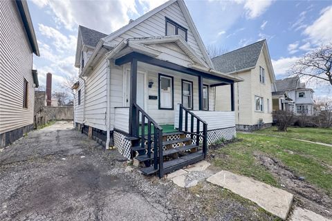 Homes For Sale - 365 Weaver Street<br/> Monroe County, Rochester, NY 14621