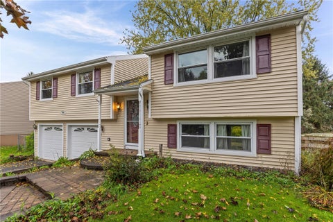 Tiny photo for 5787 Bonnie Brae Circle, Farmington, NY 14425 (MLS # R1723598)