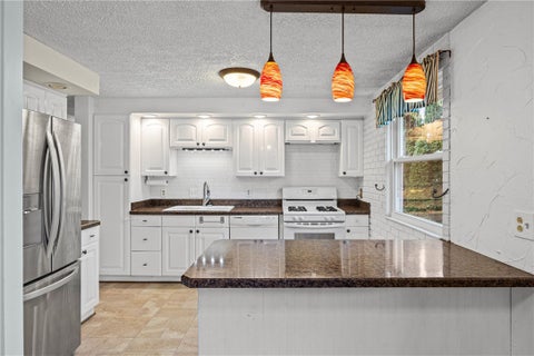 Tiny photo for 5787 Bonnie Brae Circle, Farmington, NY 14425 (MLS # R1723598)
