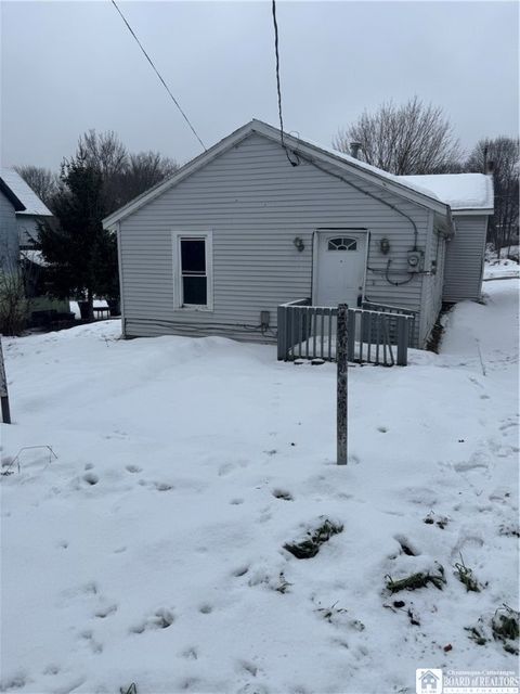 Tiny photo for 617 Spring Street, Jamestown, NY 14701 (MLS # R1655635)
