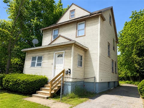 Multifamily For Sale - 15 Home Place<br/> Rochester, NY 14611