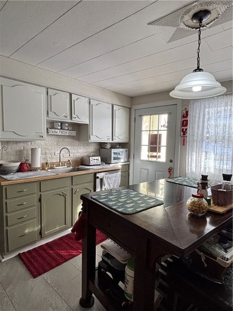 Tiny photo for 511 Haines Street, Kane Boro, PA 16735 (MLS # R1655678)