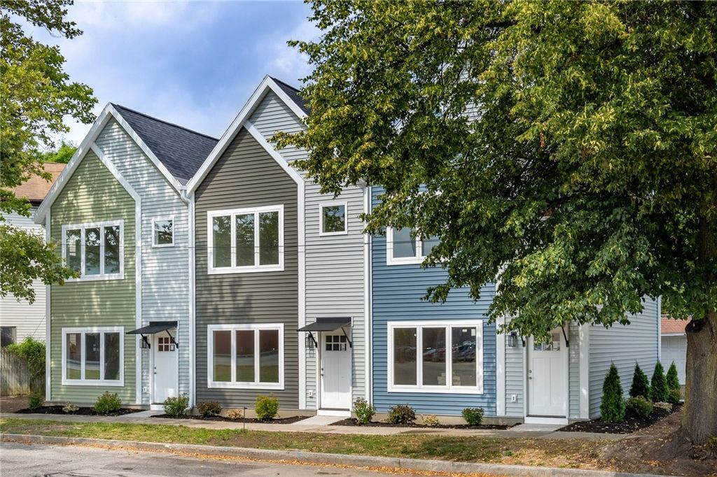 Photo of 175 S Union Street, Rochester, NY 14607 (MLS # R1637429)