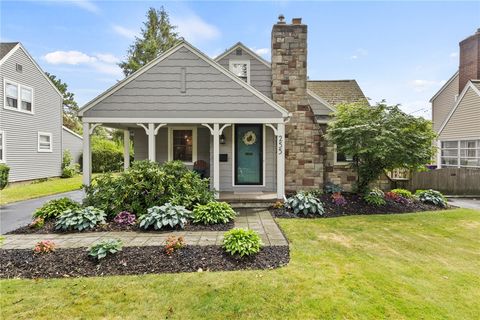 255 Thorncliffe Drive Irondequoit NY 14617