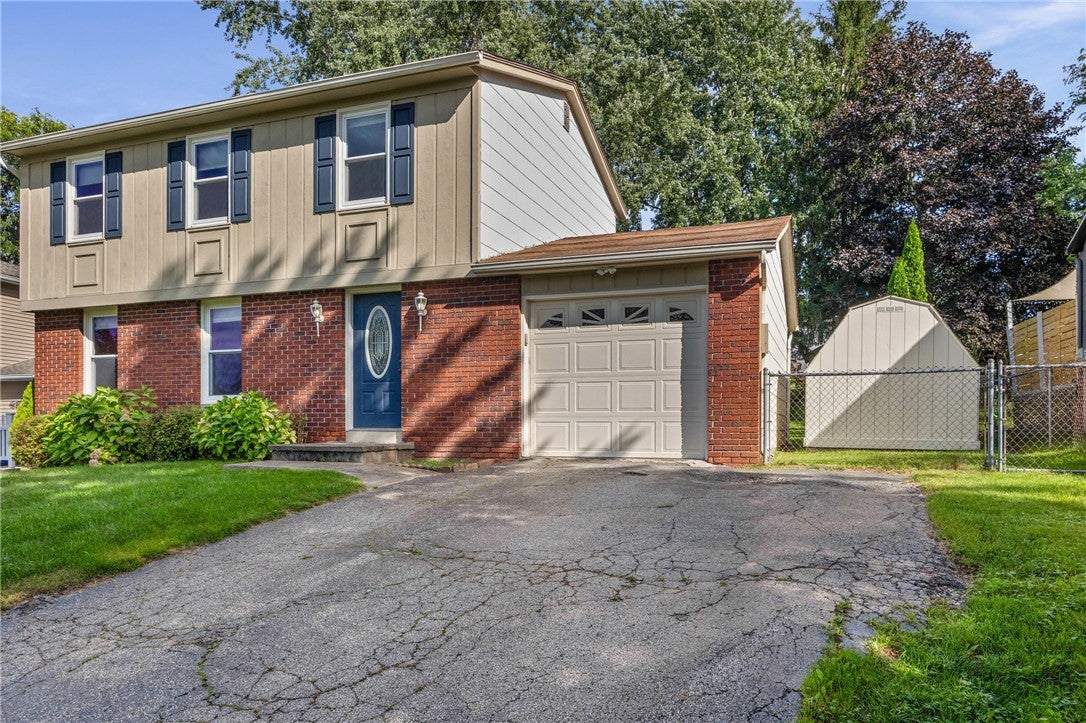 340 Village Walk Circle