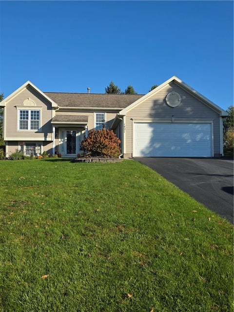 Photo of 1421 Sunrise Drive, Macedon, NY 14568 (MLS # R1724197)