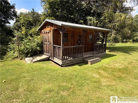 Tiny photo for 133 Woodlawn Avenue, Jamestown, NY 14701 (MLS # R1708800)