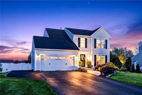 Photo of 3205 White Pine Lane, Macedon, NY 14502 (MLS # R1682704)