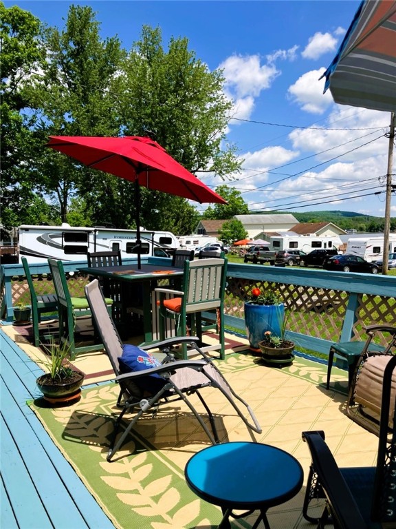 9471 Lakeshore Drive Dr, Wayne, New York image 2