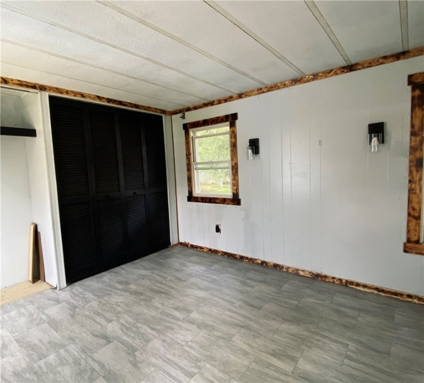 Ridgeway, New York 14103, United States, 2 Bedrooms Bedrooms, ,1 BathroomBathrooms,Residential,Active,90154