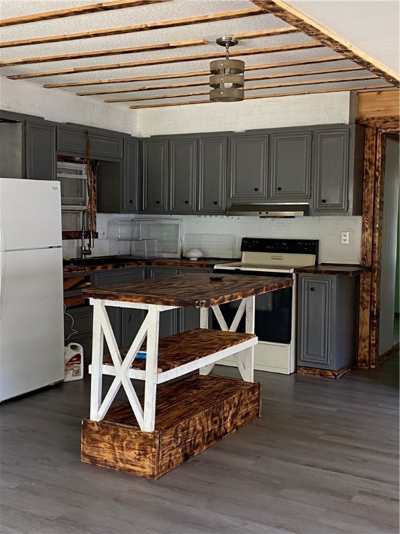 Ridgeway, New York 14103, United States, 2 Bedrooms Bedrooms, ,1 BathroomBathrooms,Residential,Active,90154