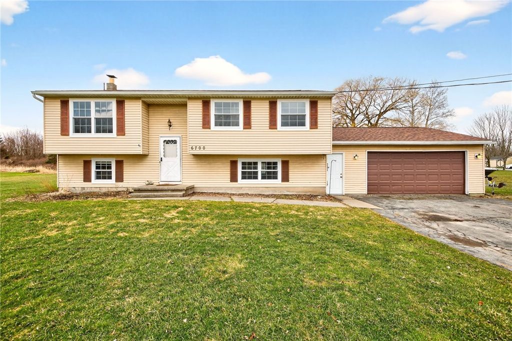 Photo of 6700 Coe Road, Livonia, NY 14487 (MLS # R1668714)