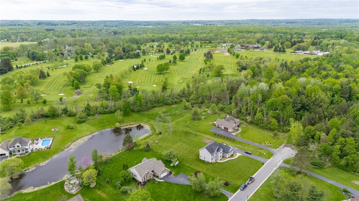 15 Stag Creek Trail, Clarkson, New York image 2