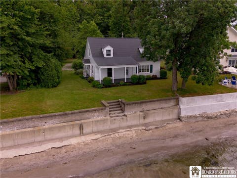 Photo for 5270 Lakeside Boulevard